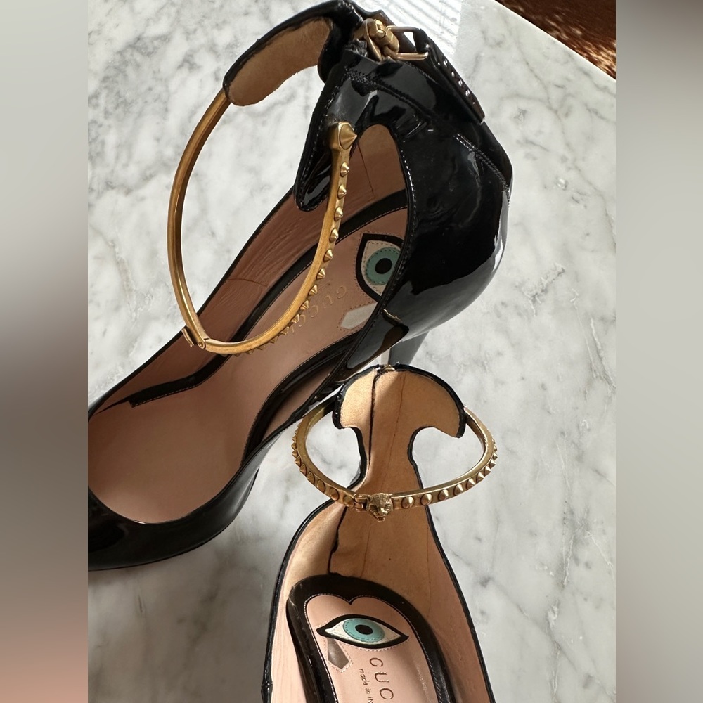 GUCCI Patent Leather heels! Size 42 - Picture 4 of 9
